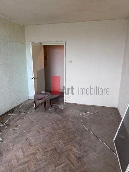 Piata Progresu, vanzare apartament 3 camere.