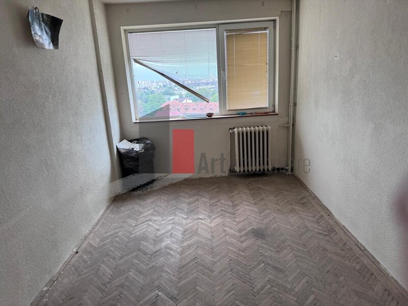 Piata Progresu, vanzare apartament 3 camere.